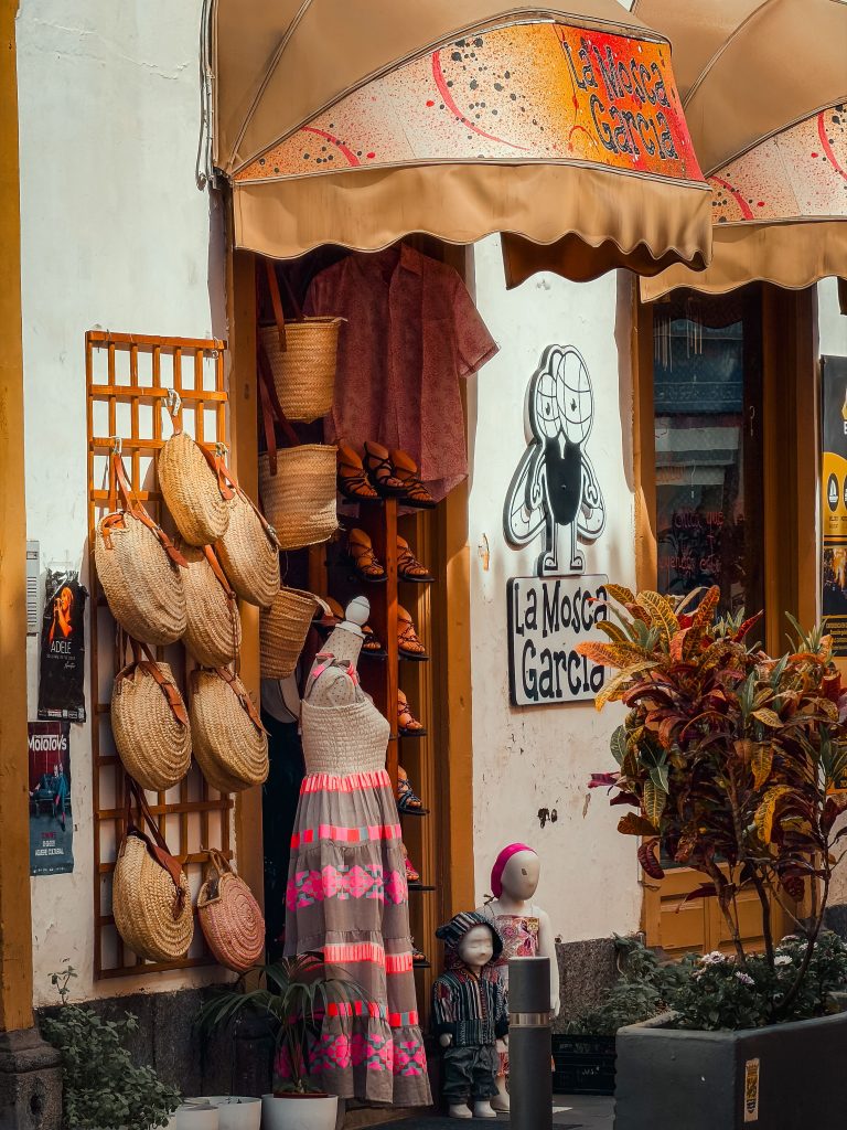 Faut-il vraiment acheter aux Canaries pour vivre ?