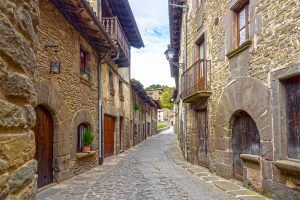 Quels villages médiévaux de Catalogne valent vraiment le détour ?